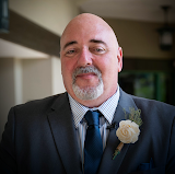 Headshot of Frank, owner of Hudson Valley Mobile Notary.